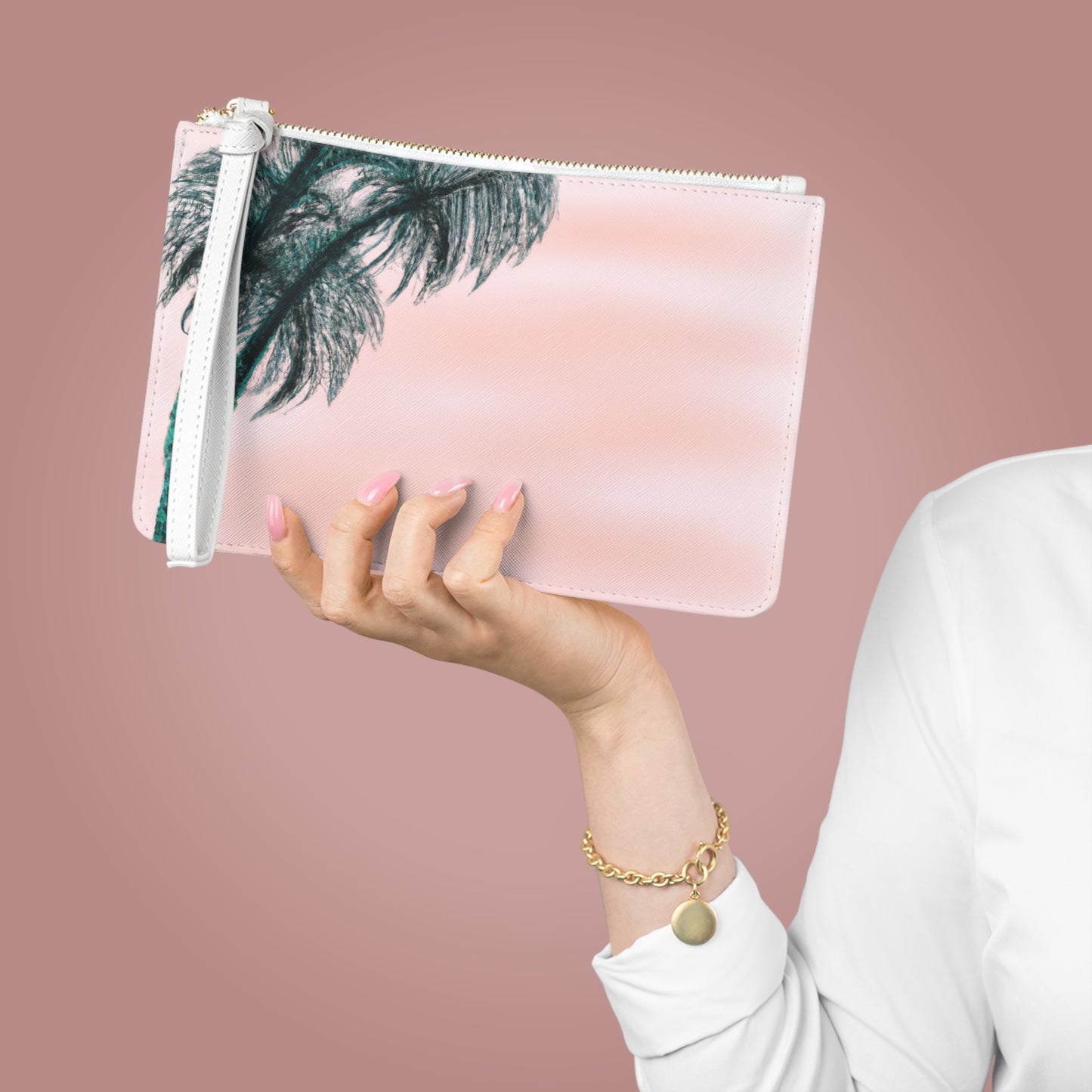 „Eine Ode für Naturliebhaber: Die Pracht der Wildnis einfangen“ – Die Alien Clutch Bag