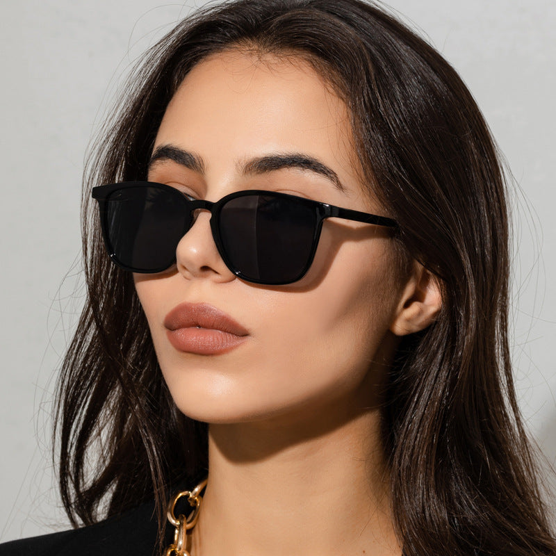 Simple Retro Sunglasses For Men And Women