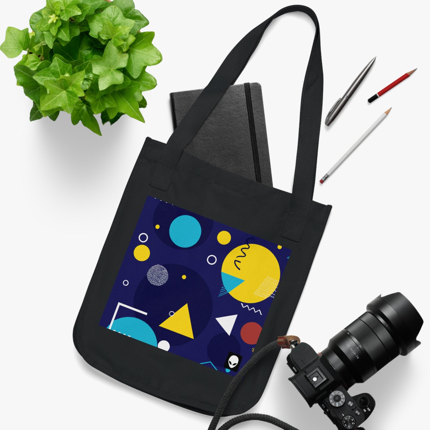 "Fusión geométrica: llevando su visión a la vida colorida" - The Alien Eco-friendly Tote Bag