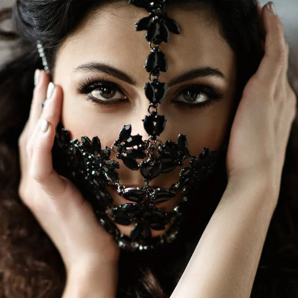 Wanita StoneFans Designer Party Crystal Flower Rhinestone Mask Masquerade Jewelry Decorative Luxury Mask for Face Design Women Gifts