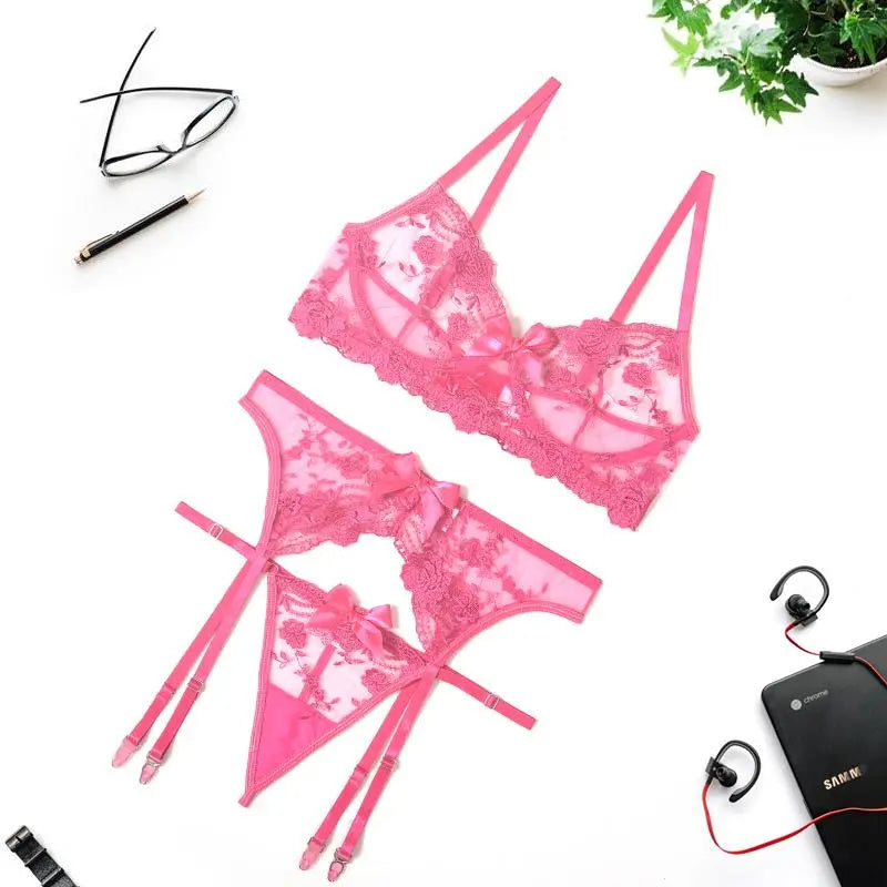 New Women Lingerie Set Lace Embroidery Push Up Bra Panties Sets Deep V Gather Top Sexy Underwear Bras Brassiere Wanita