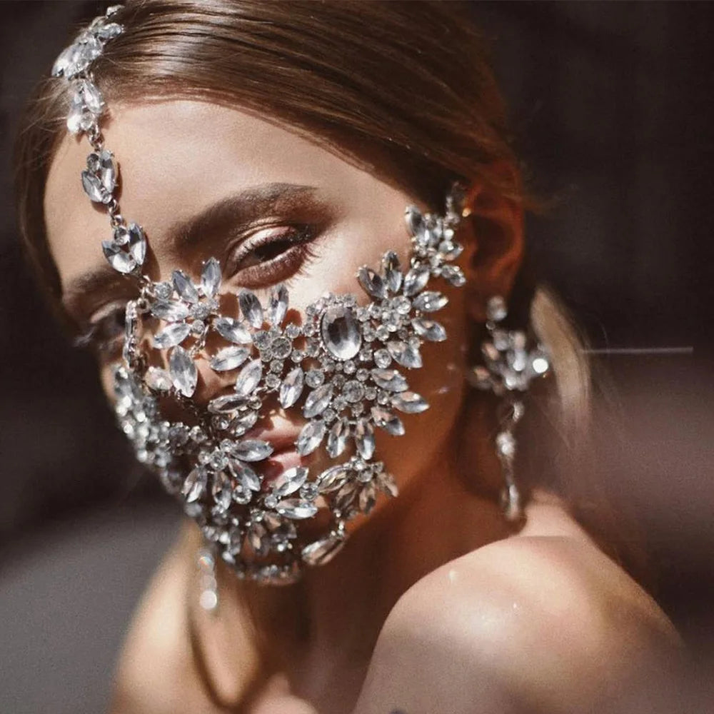 Wanita StoneFans Designer Party Crystal Flower Rhinestone Mask Masquerade Jewelry Decorative Luxury Mask for Face Design Women Gifts