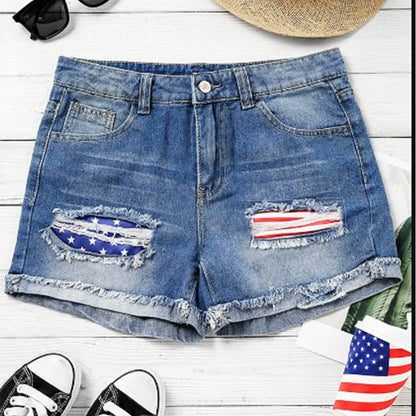 Jeansshorts mit Flaggen-Patch-Print