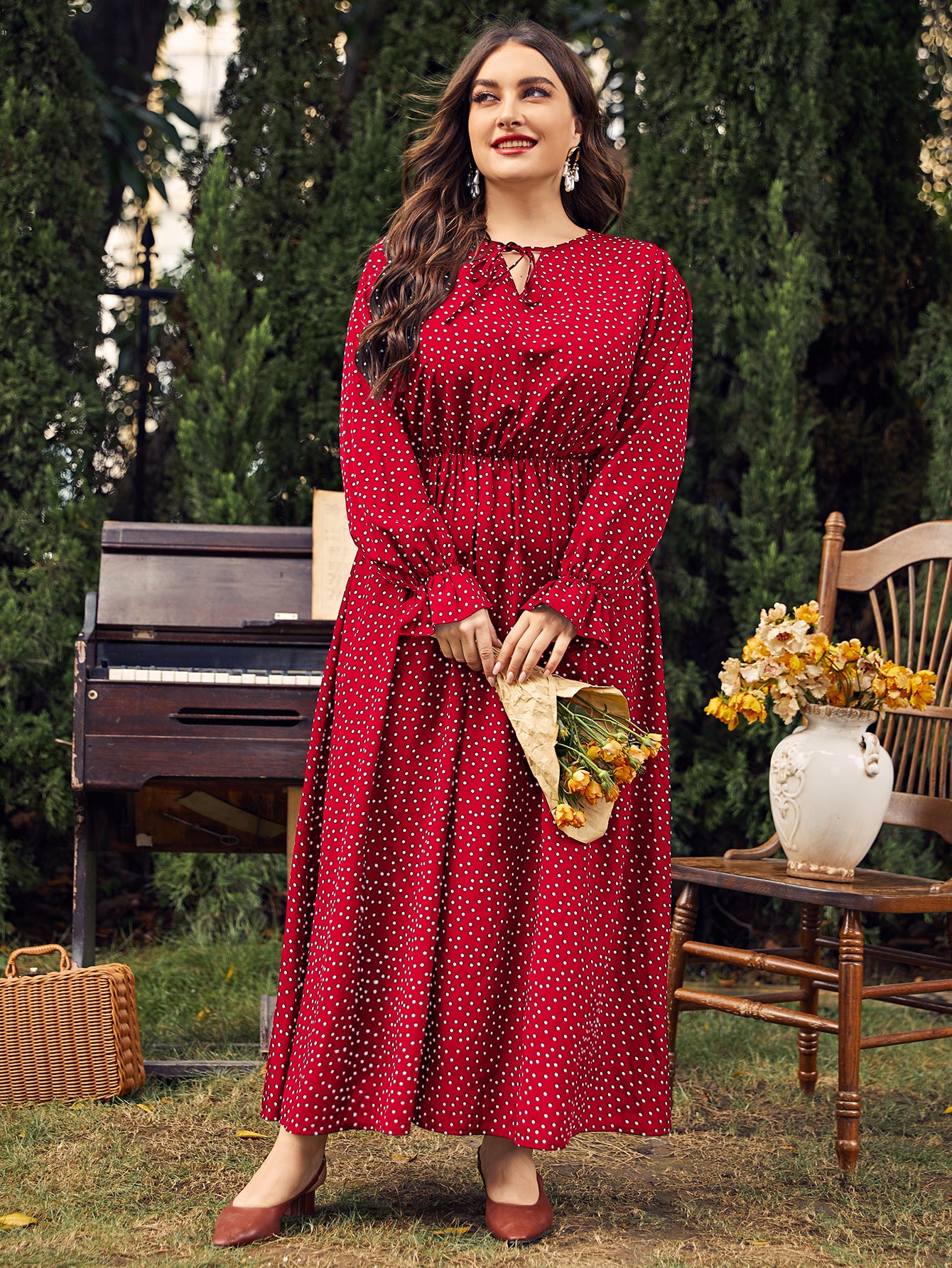 Plus Size Damenkleid Polka Dot Locker sitzendes Langarmkleid für Mädchen