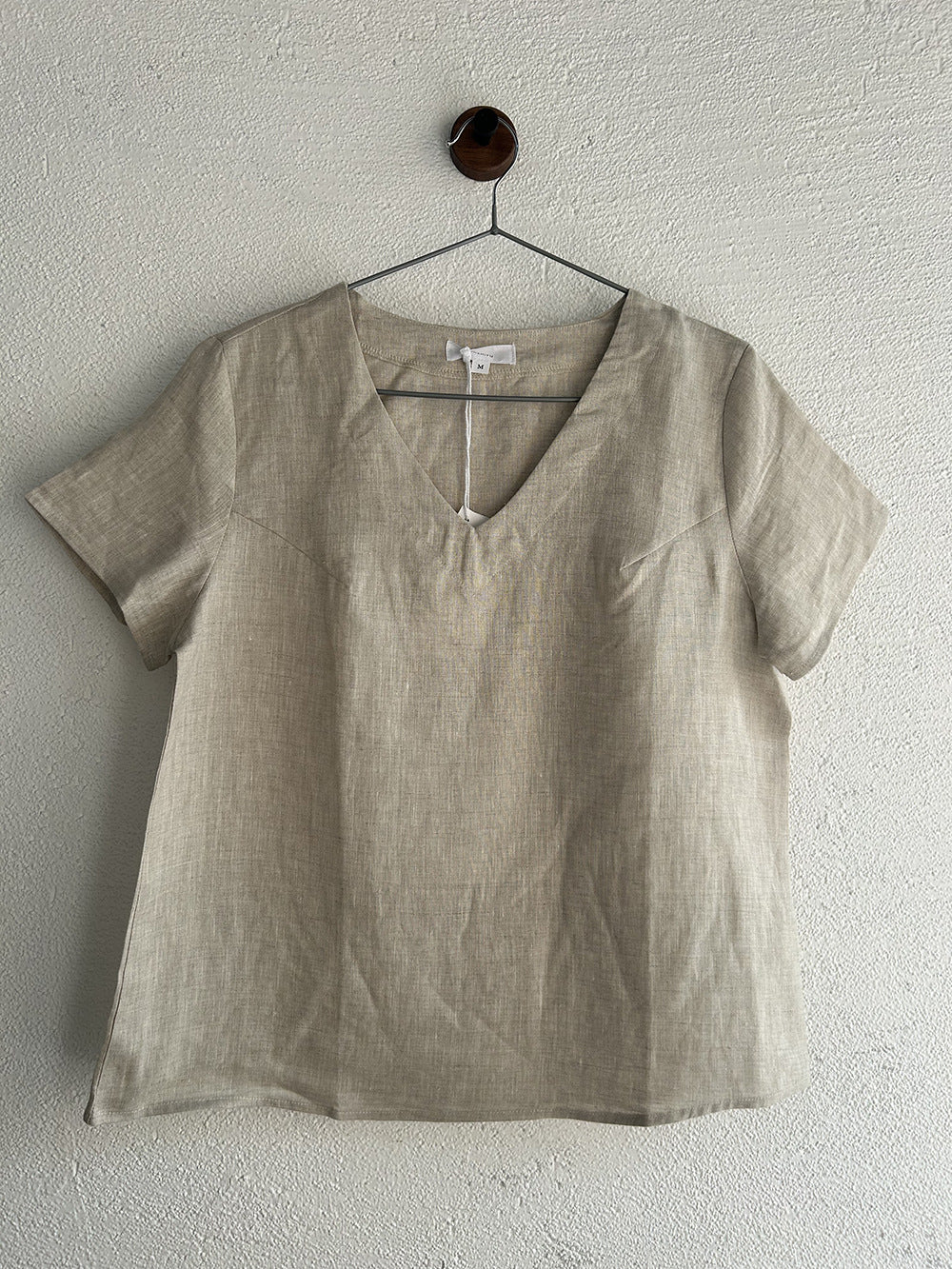 T-Shirt aus reinem Leinen, schlicht, einfarbig, V-Ausschnitt, Frühlings- und Sommer-T-Shirt aus Baumwolle und Leinen, schlankmachende Nische, lässiges Oberteil, Damenbekleidung