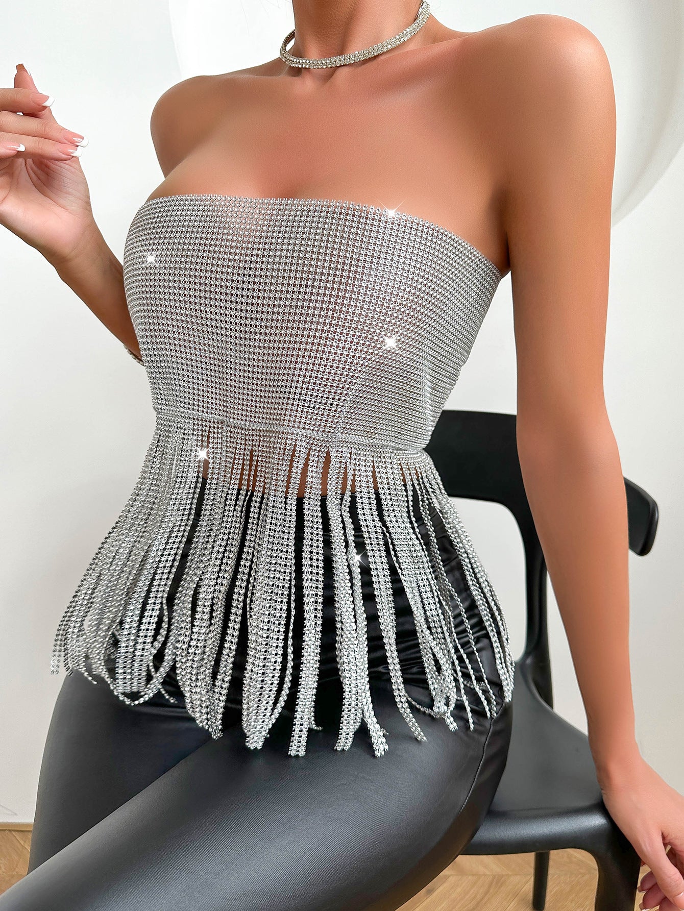 Top de tubo sexy de verano con sequ de metal