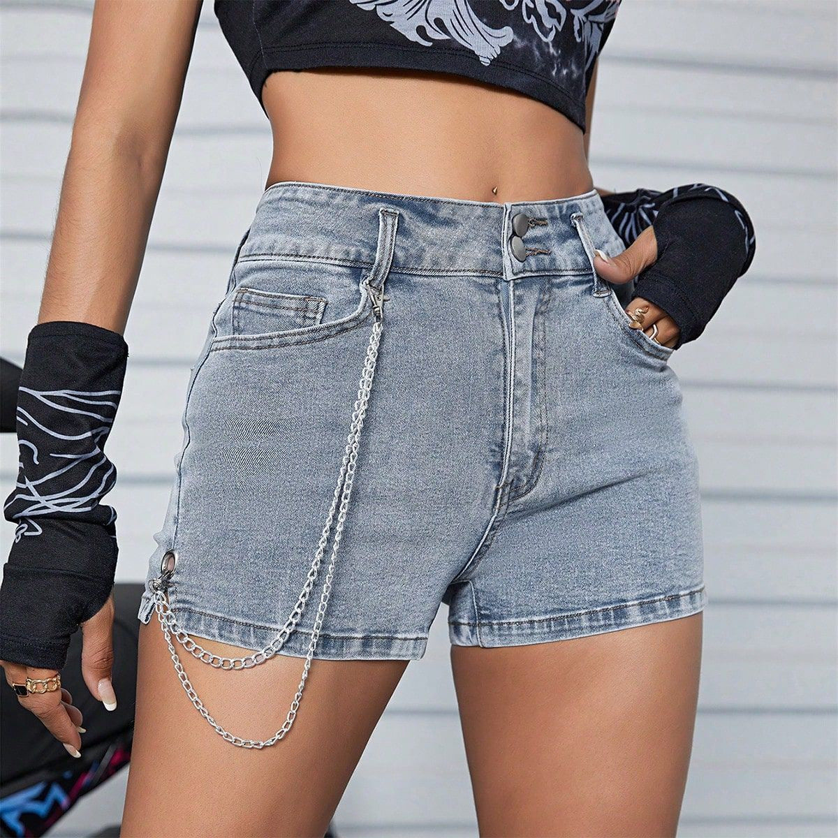 Sexy Jeans-Shorts mit hoher Taille, trendige, enge, hüftgewickelte Hose