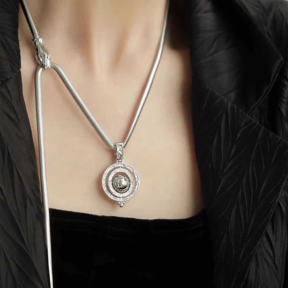 Collar de hueso de serpiente con diseño de interés especial para mujer