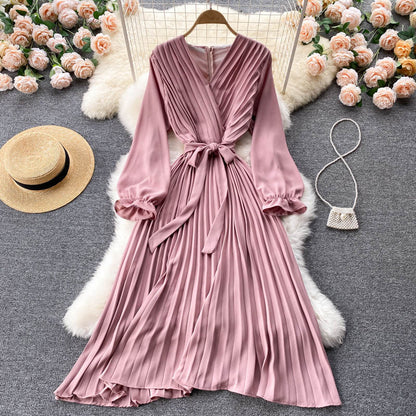 Wear Long Sleeves V-neck Bow Lace-up Cinched Waist over-the-Knee Maxi Dress Women French Retro Big Swing Dress Pleated