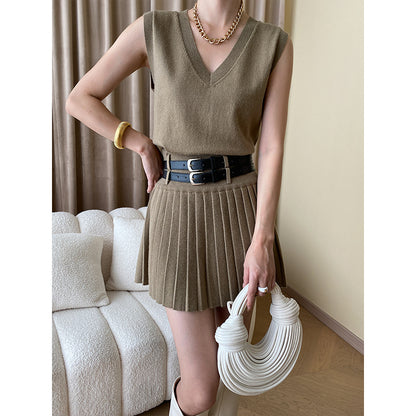 Fashionable Extra Early Autumn High Grade Knitted Vest Pleated Skirt Two Piece Suit