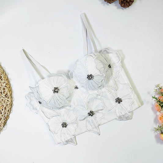 Dreidimensionales, florales, mit Perlen verziertes Tube-Top im französischen Design, atmungsaktives, enges Push-up-Top mit Brustpolstern umwickelter Brust