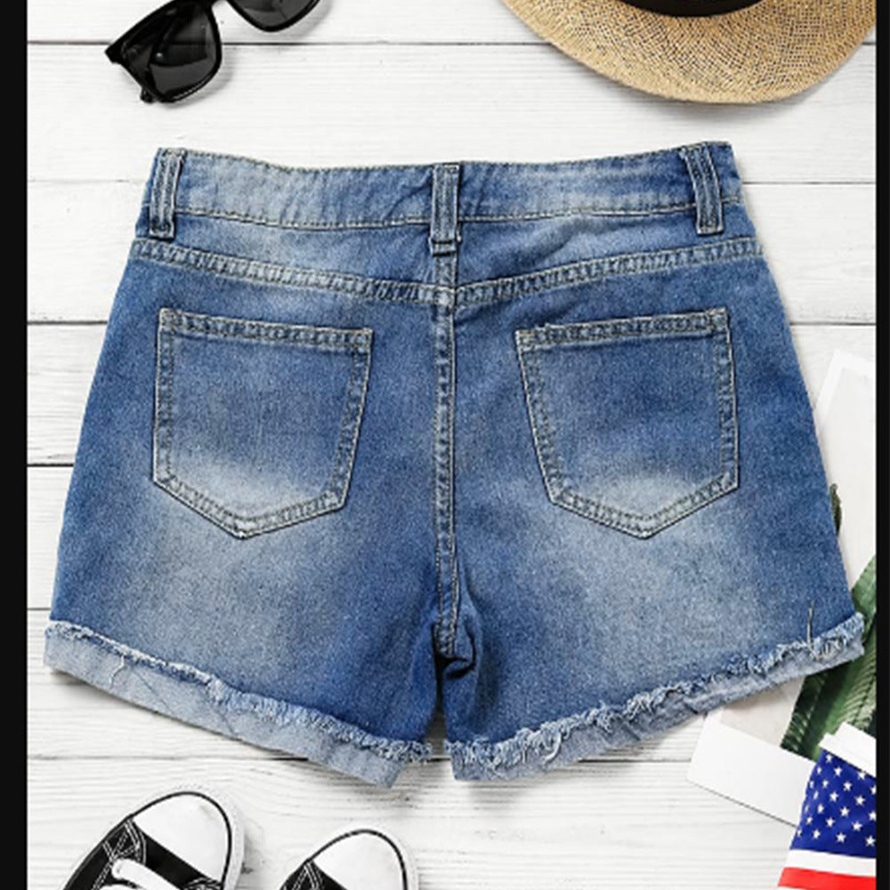 Jeansshorts mit Flaggen-Patch-Print