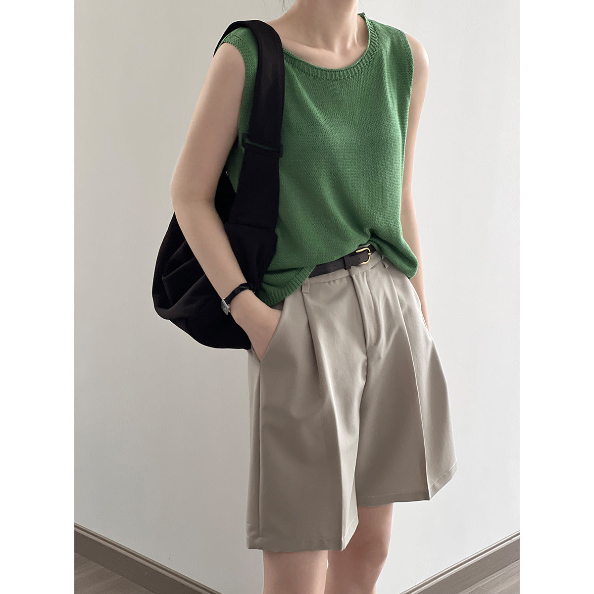 Simple Solid Color U Collar Knitted Vest Summer Loose Inner Wear Outer Vest