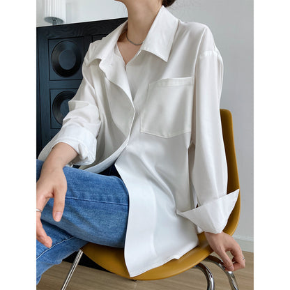 Camisa blanca holgada inactiva para mujer, camisa con botones en la espalda y sentido del diseño coreano de primavera