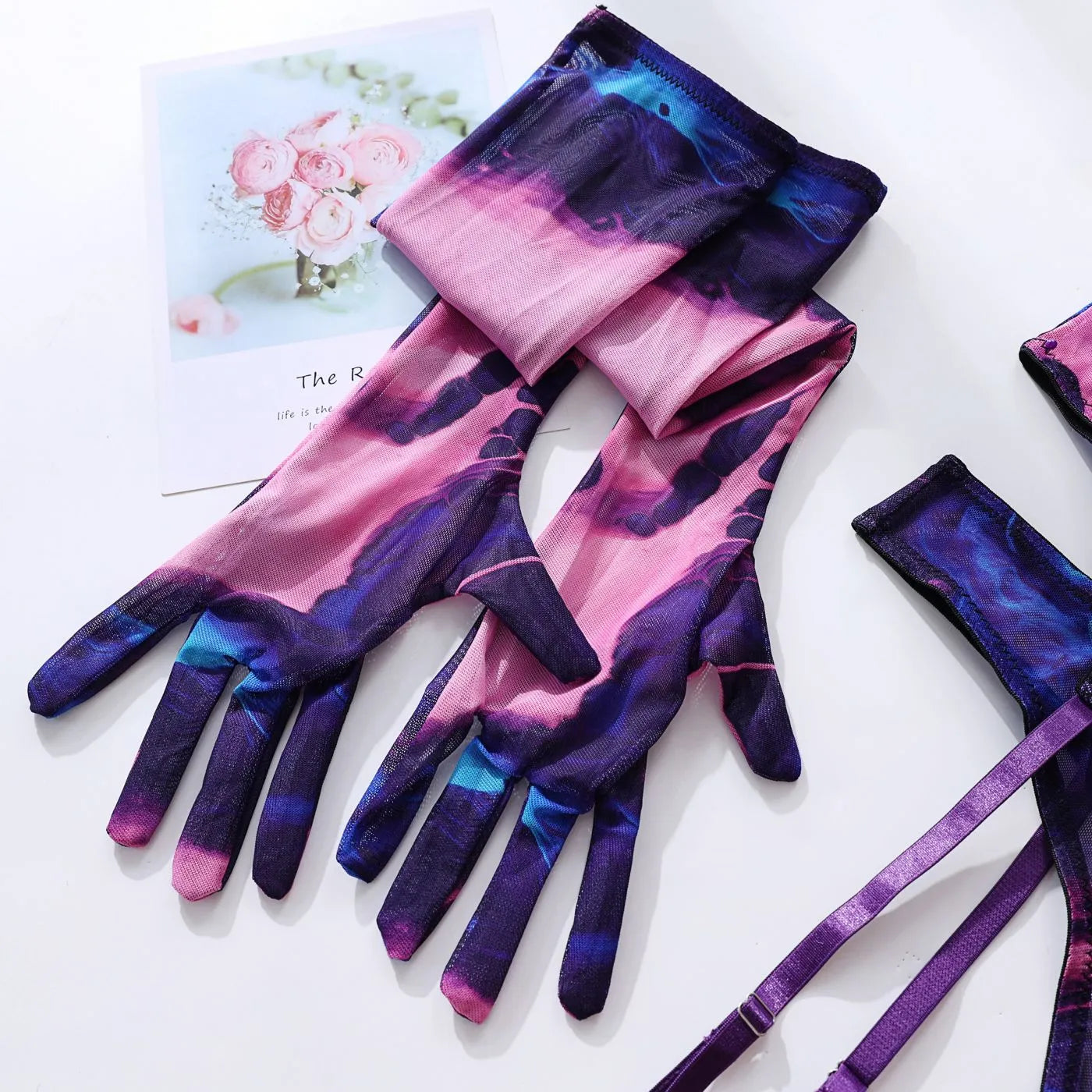 Lencería Tie Dye con medias, guantes, manga, ropa interior sexy, traje Sensual de malla transparente íntimo de 5 piezas