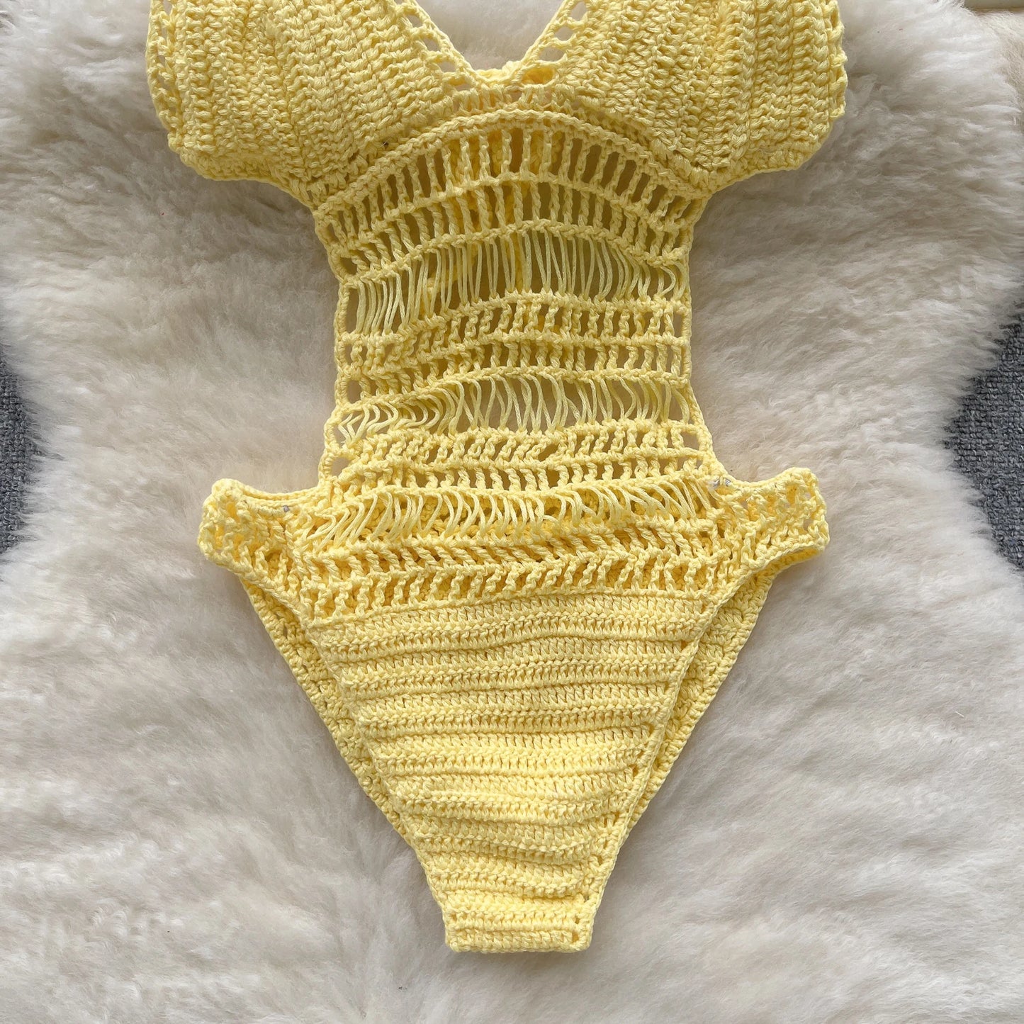 Wanita, aushöhlen, rückenfrei, sexy Bodys, modisch, Damen-Halter, Strand, gestrickt, Top, 2023, schiere Schnürung, Urlaub, schlanke Playsuits