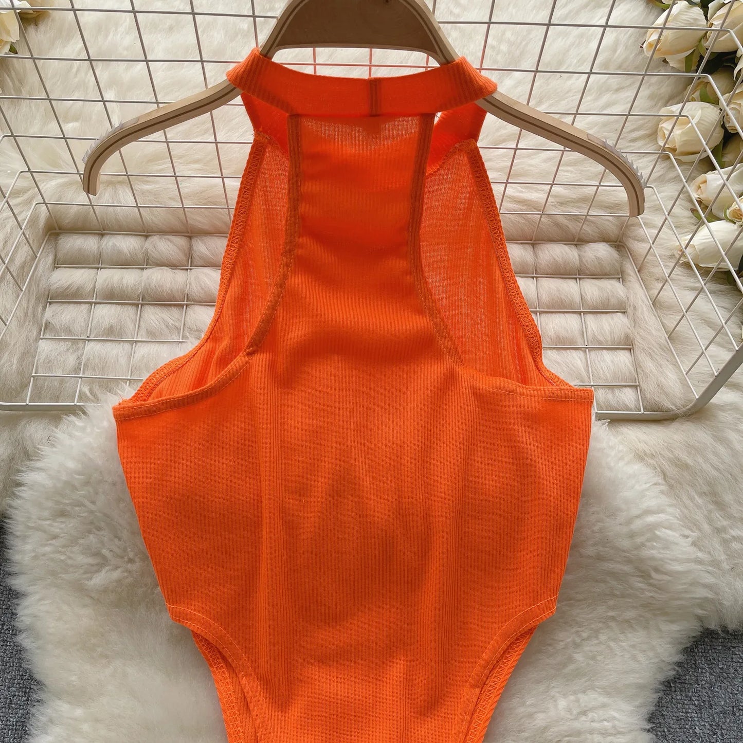 Wanita Neckholder, offener Schritt, sexy Bodys, weiblich, ärmellos, schlank, rückenfrei, Bikini, Französisch, solide, dünn, schlank, Strand-Playsuits