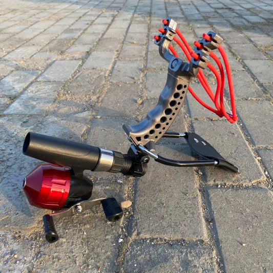 New Catapult Fish Shooting Hunting Catapult Folding Wrist Ball Clip Rubber Band Strong Outdoor Dart Shooting Reel Fishing Tools