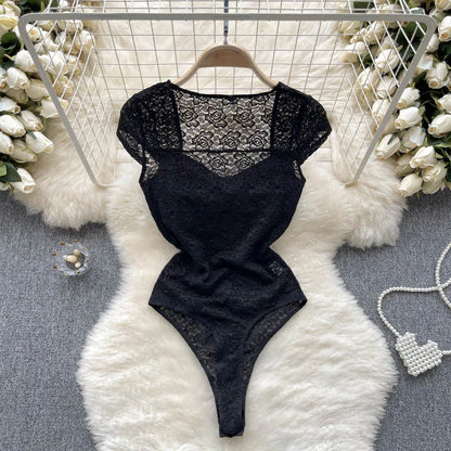 2023 frauen Sheer Spitze Playsuits Squre Neck Kurze Ärmel Bogen Hotsweet Schlank Strampler Mode Koreanische Sexy Strand Bodys Wanita