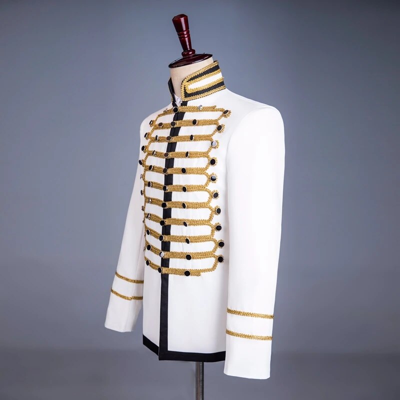 [Jacke + Hose] Kostenloser Versand Weiß Gold Kette Militär Anzug Peaky Blinders Cosplay Party Kleider Elegante Männer Hochzeit Anzüge bräutigam