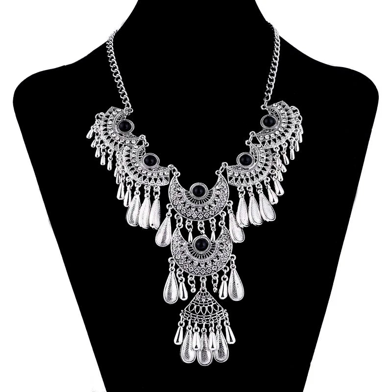 Vintage Ethnic Exaggerated Statement Necklaces Antique Silver Color Carved Water Drop Tassel Necklaces For Women Boho Jewelry