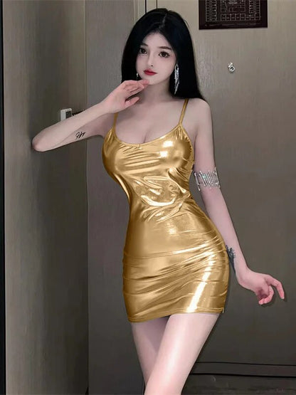 WOMENGAGA Nachtclub Minikleid Pu Leder Sexy Spicy Girl Hot Girl Strap Dünnes Kleid Gold Mode Frauen Tops 2023 Neue 7OH5