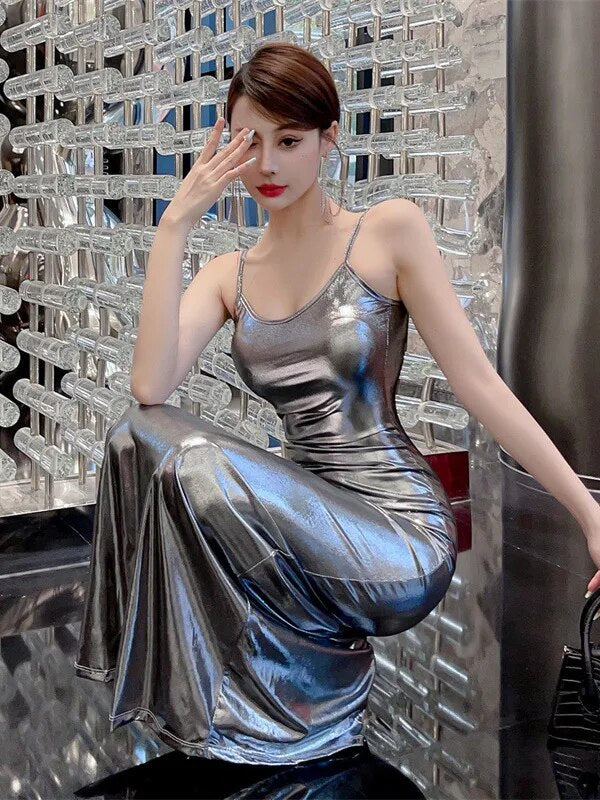 Sexy Style Light Luxury Spicy Girl Liquid Bright Female Korean Indie Style Silver Dress Elegant Party Fashion TemperamentBMI6