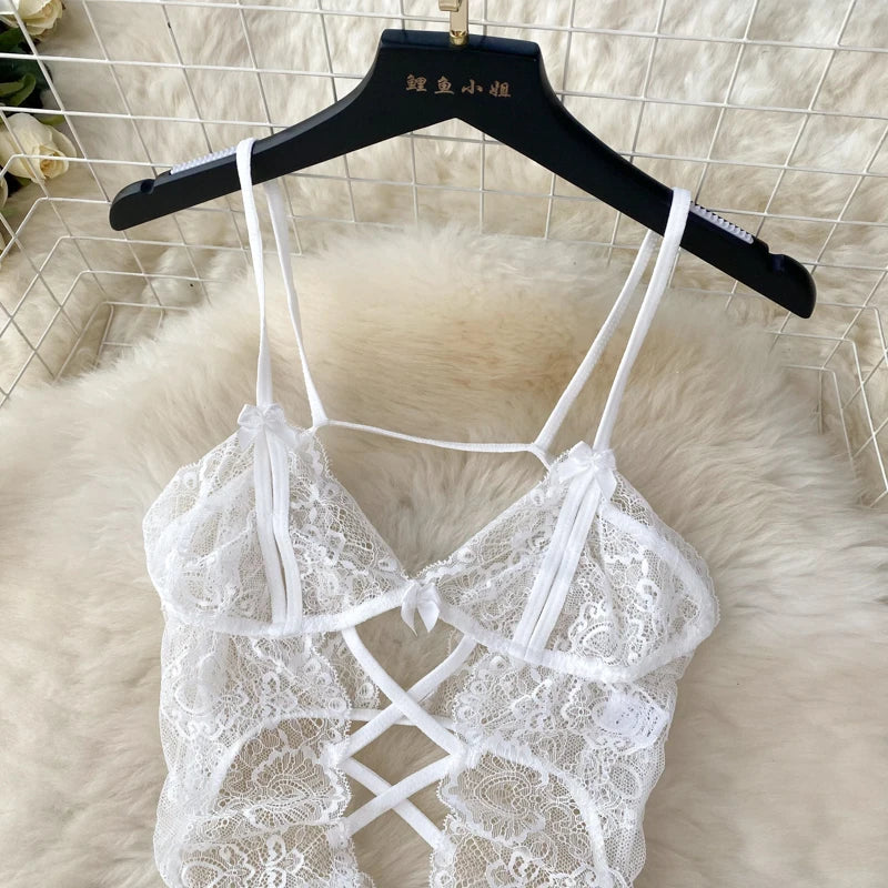 Hollow Out Lace Sensual Nightwear Transparent Open Crotch Slim  Playsuits 2023 French Style Sheer Sexy Bodysuits Wanita