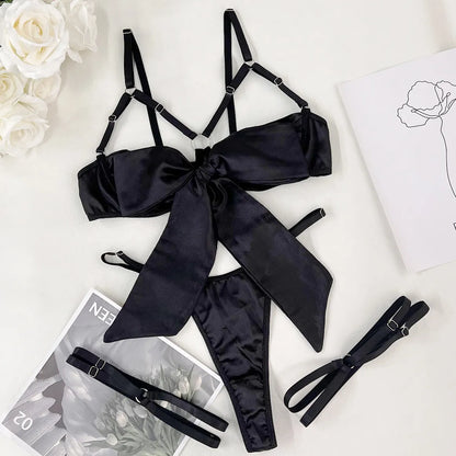 Bowknot Dessous, offener BH, Schnürung, sexy Unterwäsche, 3-teiliges Satin-Outfit, junge Mädchen, unzensiert, Bilizna