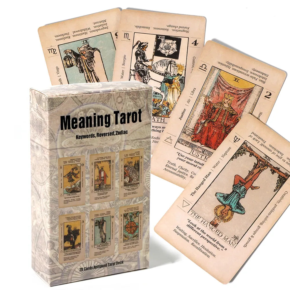 Tarot-Karte mit Bedeutung auf ihnen. Anfänger-Tarot-Schlüsselwort. Antik-Tarot-Deck. Lernen Sie Tarot. 78 Karten mit umgekehrtem Tierkreiszeichen