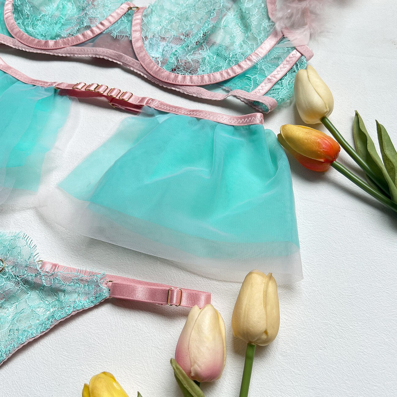 Lencería de plumas, ropa interior Sexy de 5 piezas para mujer, conjunto de encaje transparente elegante sin censura, pareja única íntima