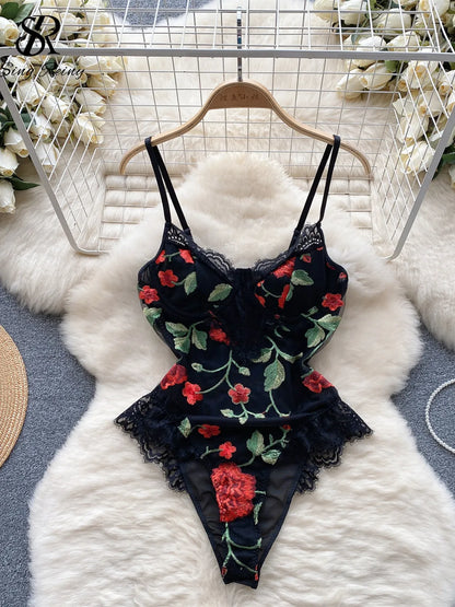 Senior Floral Spitze Bodys Frauen Spaghetti Strap Stickerei Schlank Sexy Strampler Mode Mesh Sheer Sinnliche Playsuits Wanita