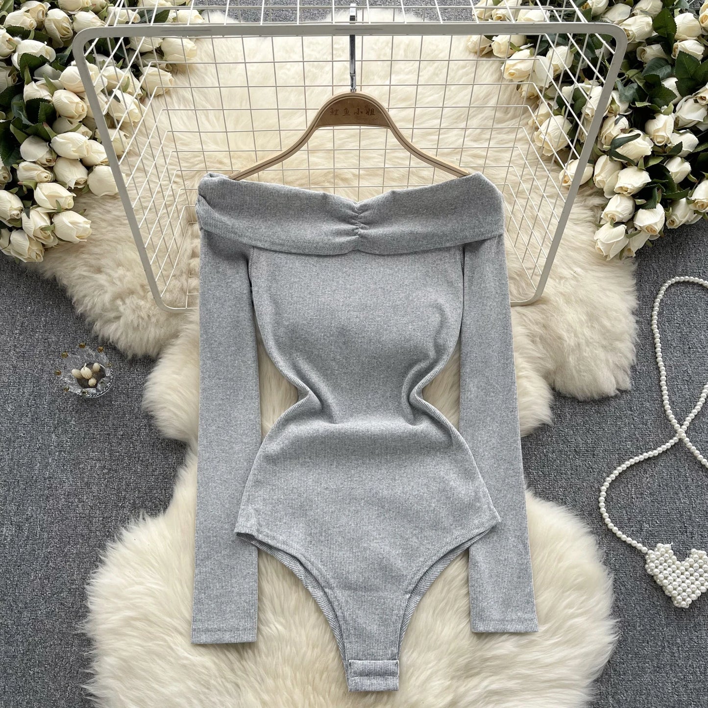 2023 Fashion Solid Slim Bodysuits Women Off Shoulder Long Sleeved Bodycon Y2K Top Ladies Open Crotch Sexy Playsuit Wanita