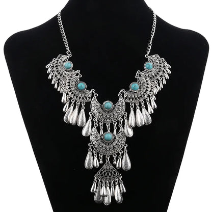 Vintage Ethnische Übertriebene Statement-Halsketten Antik Silber Farbe Geschnitzte Wassertropfen Quaste Halsketten Für Frauen Boho Schmuck