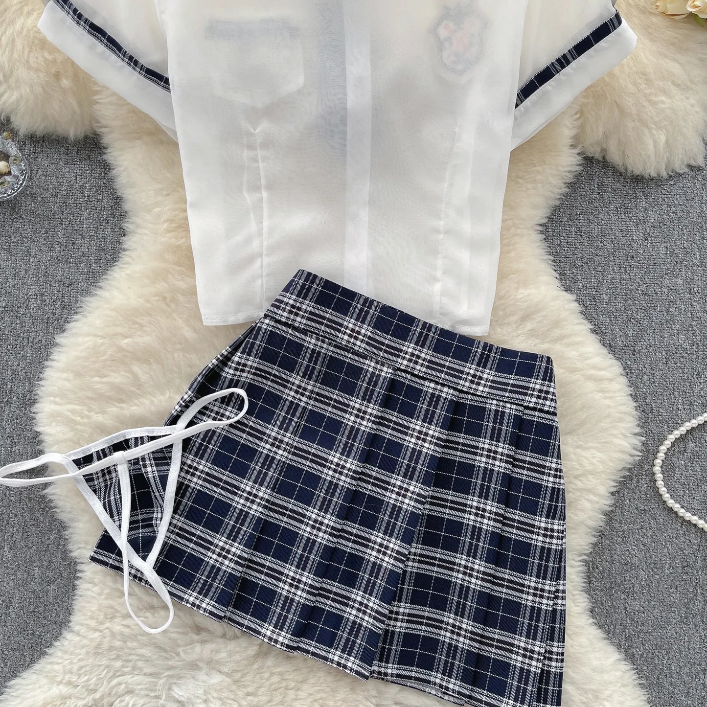 Adrette Sheer Sexy Anzüge Frauen Top + Plaid Mini Rock + Tangas Mode Koreanische Cosplay Drei Stücke Sets Wanita