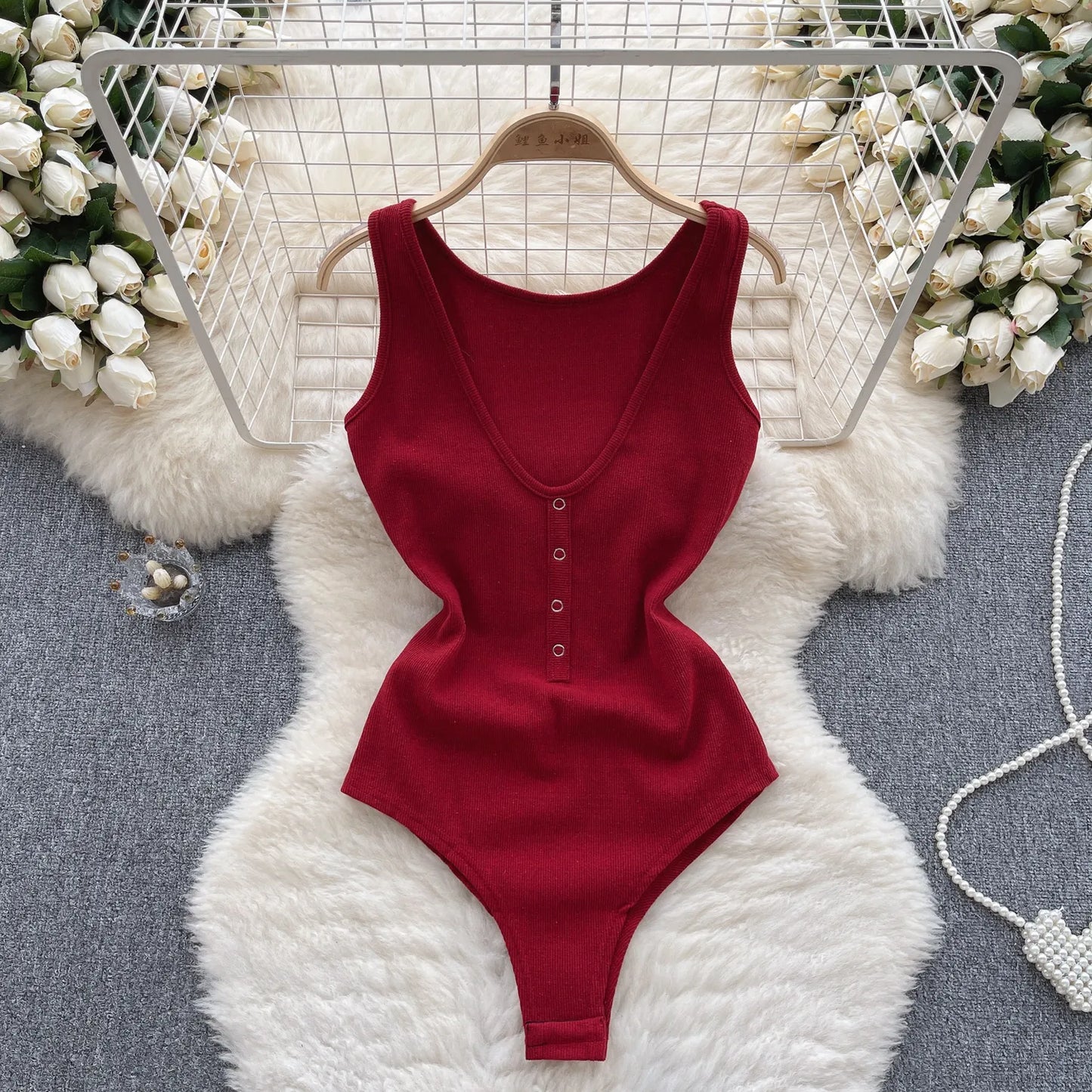 Solid Button Slim Bodysuits 2023 V Neck Sleeveless Open Crotch Sensual Top Ladies Fashion Bodycon Sexy Bodysuits Wanita