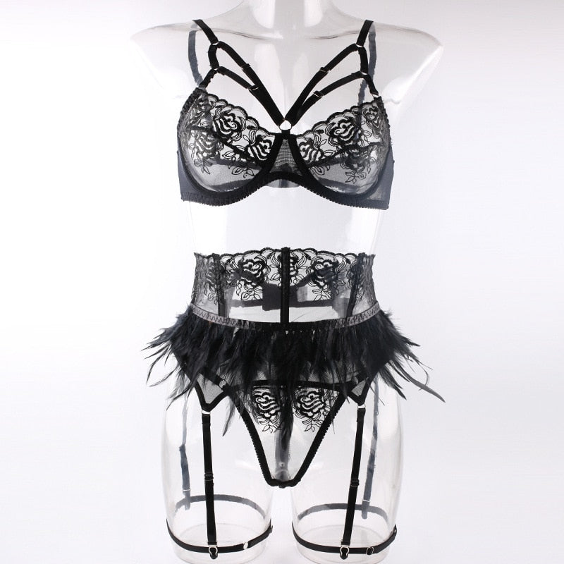 Sexy Lingerie Feathers Underwear  Sets with Garters Sensual Lace Underwire Bra Breves Set Short Skin Care Kits