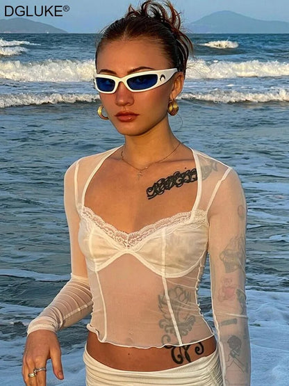 Top corto de manga larga de malla transparente para mujer, camiseta con cuello cuadrado y adorno de encaje, camisetas sexys para fiesta y discoteca, color blanco, verano 2023