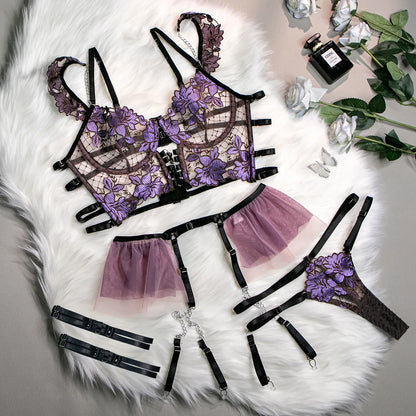 Fine Lingerie for Women Sexy Underwear Bra and Panty Set Lace Thongs Ruffle Fancy Embroidery With Chain Garter