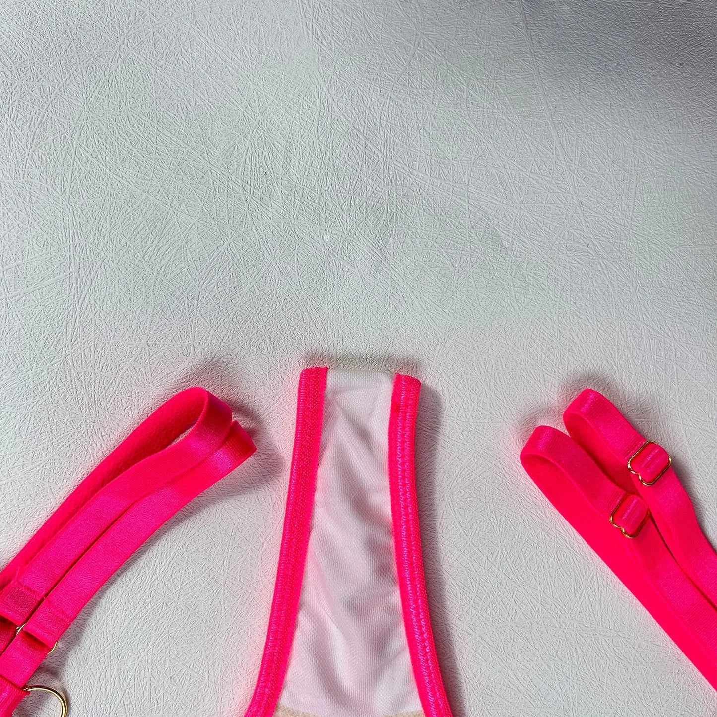 Neon-Dessous, nackte Frauen ohne Zensur, Unterwäsche, die intimes, sexy, nacktes, transparentes Spitzen-BH-Set sehen kann