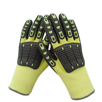 Use guantes de rescate resistentes a golpes