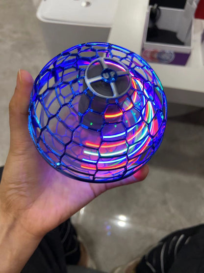 Flynova Pro Flying Ball Spinner Spielzeug Handgesteuerter Drohnenhubschrauber 360 rotierendes Mini-UFO mit leichten Kindergeschenken