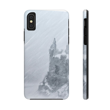 Das verlorene Schloss im Schneesturm. - Die Alien Tough Phone Cases