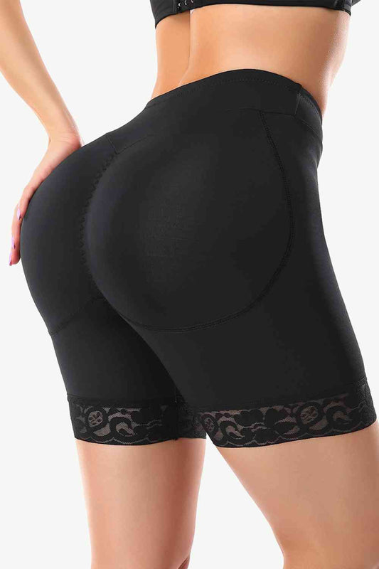 Shaping-Shorts zum Anziehen und Formen in voller Größe mit Spitzenbesatz