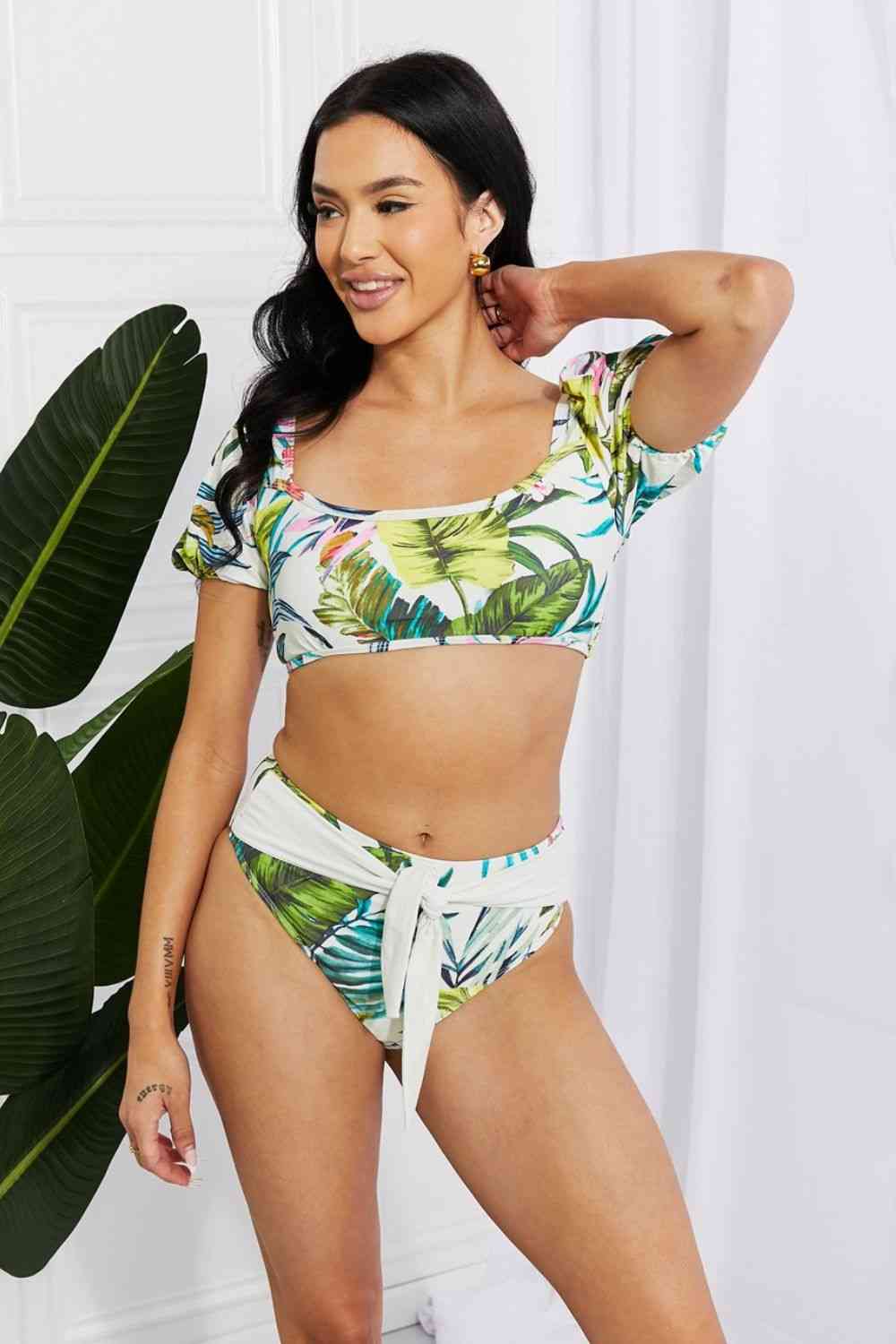 Marina West Swim Vacay Ready Bikini mit Puffärmeln und Blumenmuster