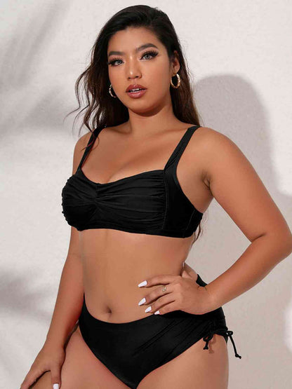 Plus-Size-Bikini-Set mit Twist-Front-Schnürung