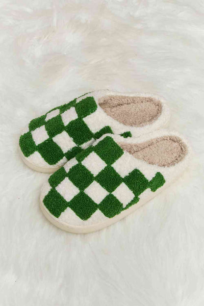 Pantuflas tipo chanclas de felpa con estampado de cuadros Melody