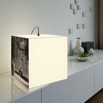 "Corner of Confidences" - The Alien Light Cube Lamp