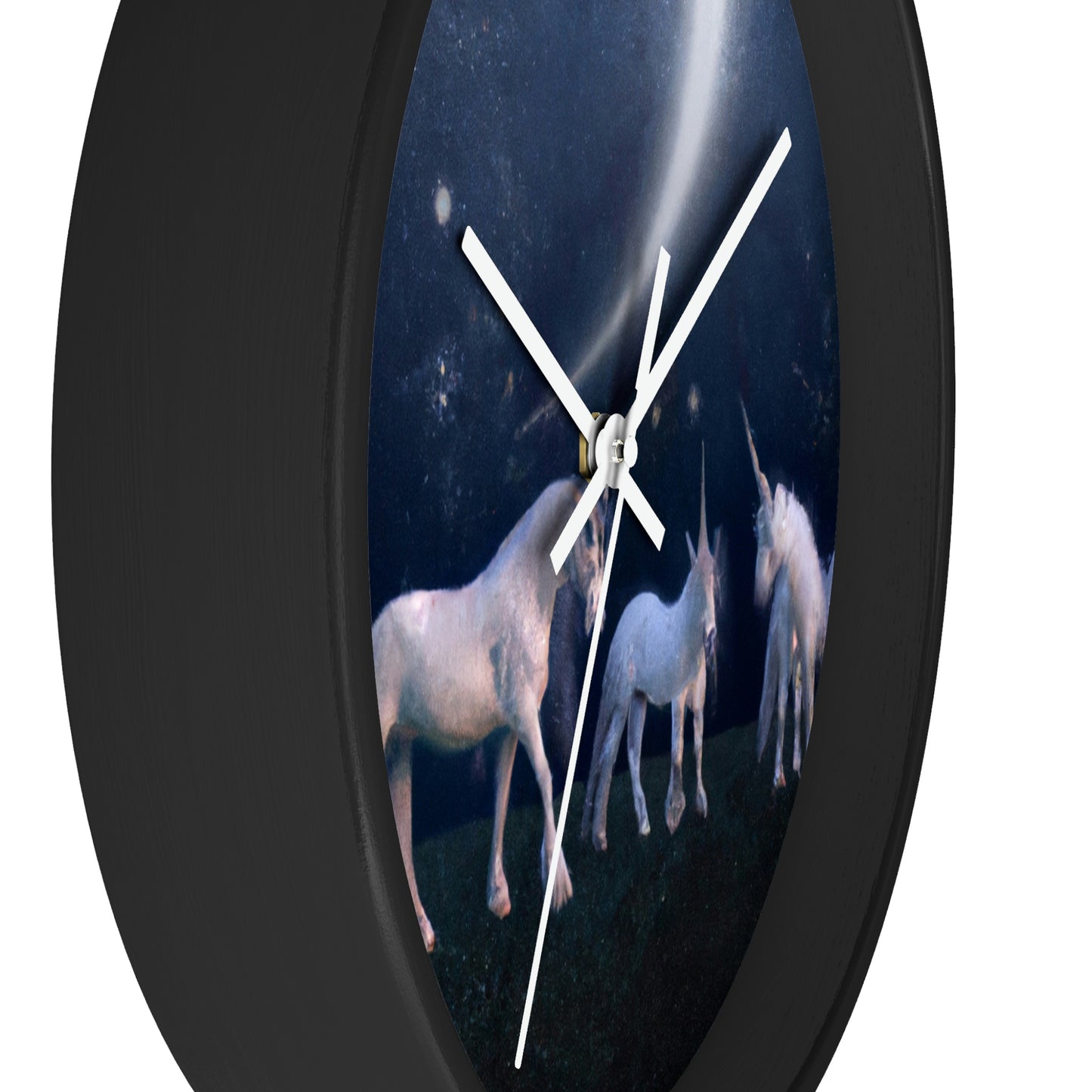 "Moonlit Mystique" - Die Alien-Wanduhr