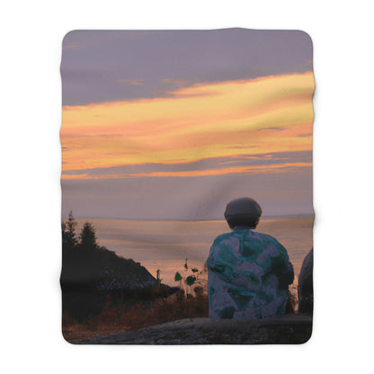 "Embracing the Evening" - The Alien Sherpa Fleece Blanket